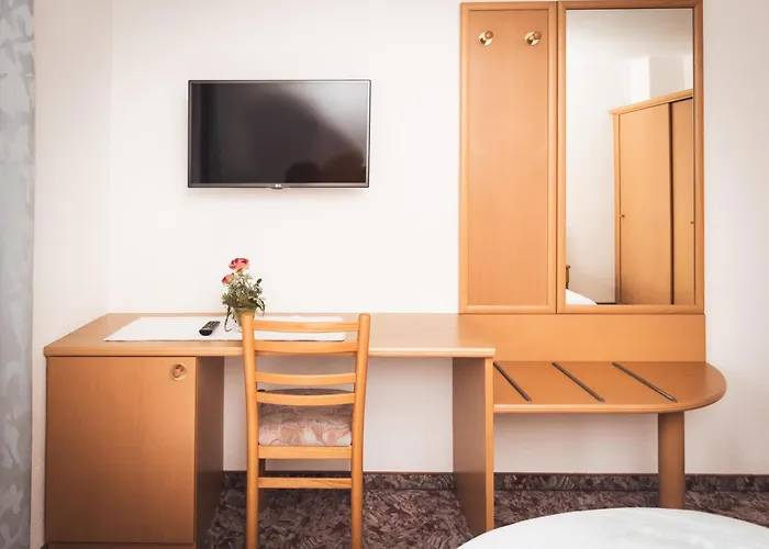 Hotel Prissianerhof Tisens