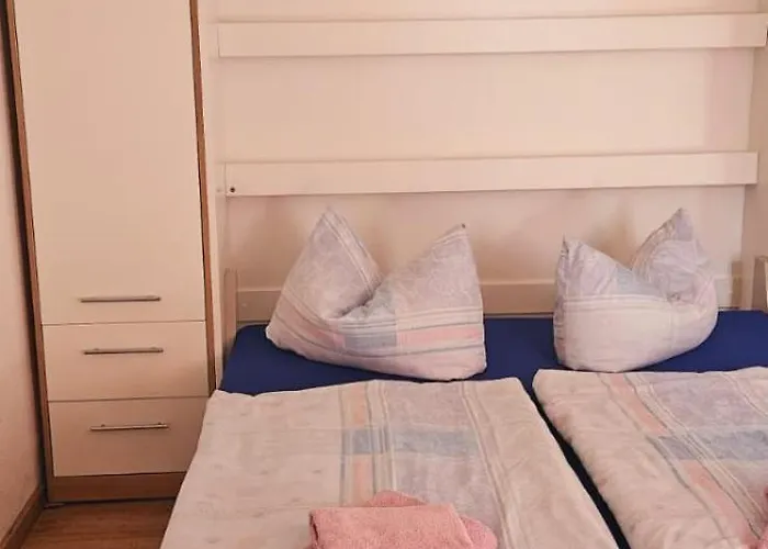 Pension Gasthaus zum Pegel Naumburg 