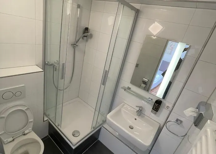 Raaz Pension Erftstadt