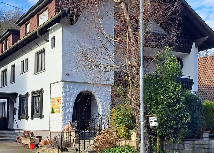 Pension Schlossbergblick Simonswald