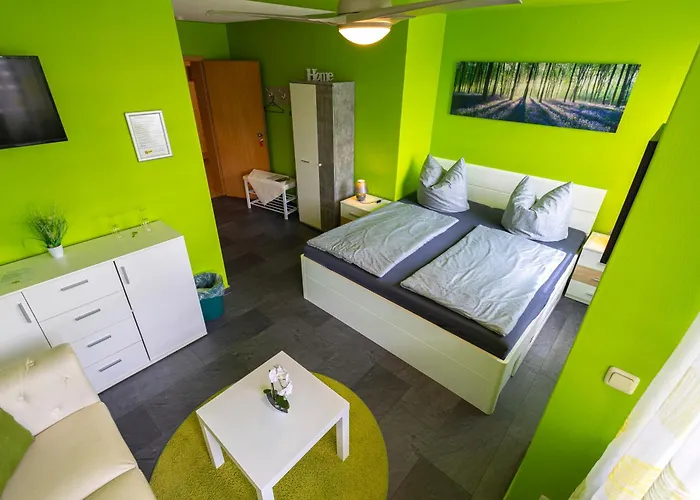 Pension Village Naumburg 