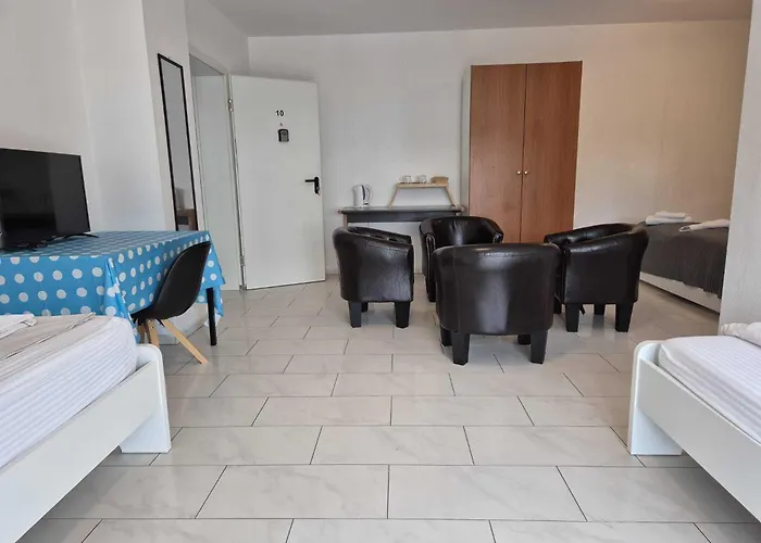 Pension Seckbach Frankfurt am Main