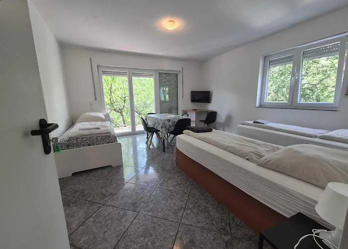 Pension Seckbach Frankfurt am Main