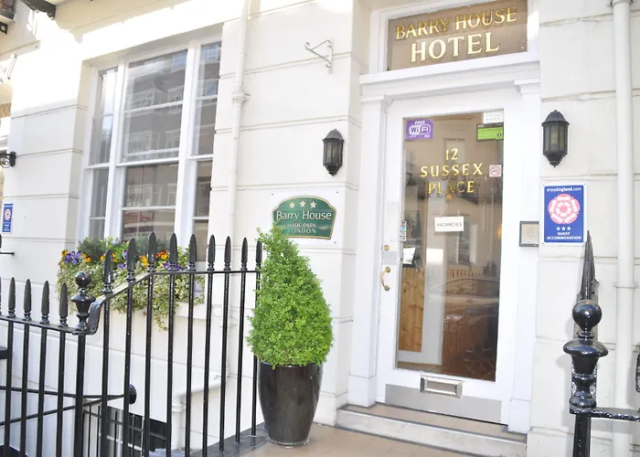 Hotel Barry House London