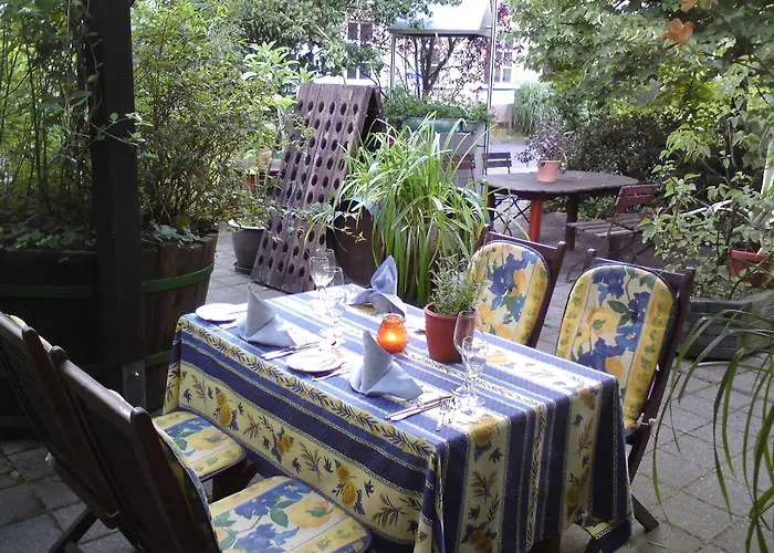 Wein-Hotel Auberge Mistral Freiberg