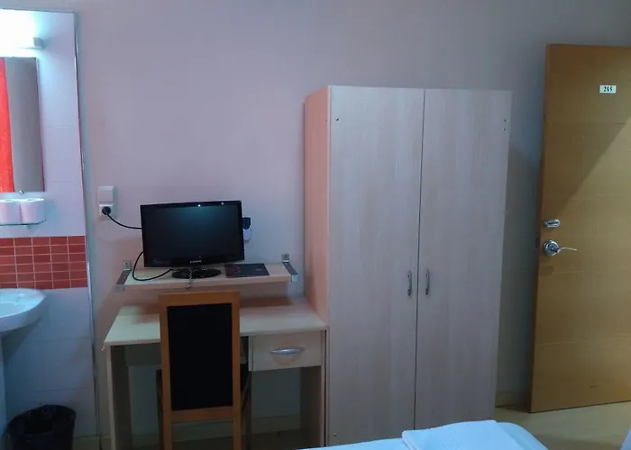 Hostal Falfes Madrid