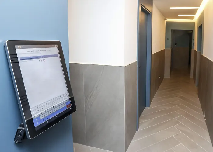 Ottaviano Smart Rooms Rom