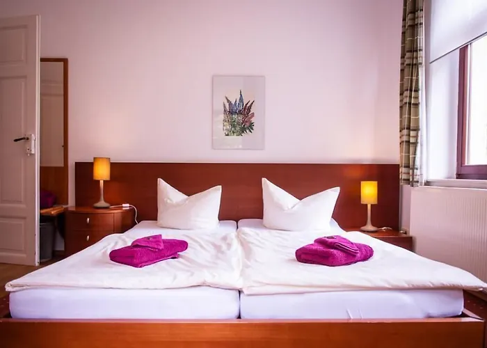 Pension an der Pillnitzer Schlossfähre Dresden