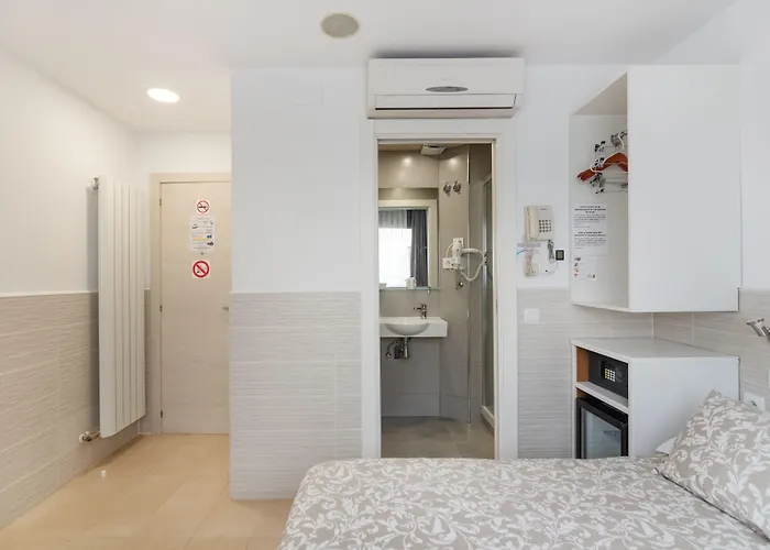 Hostal House Barcelona