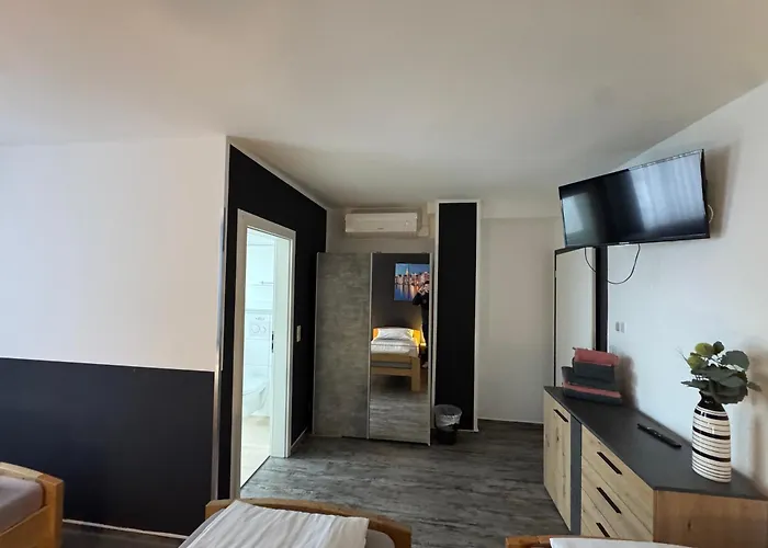 Pension Zwei A Leverkusen