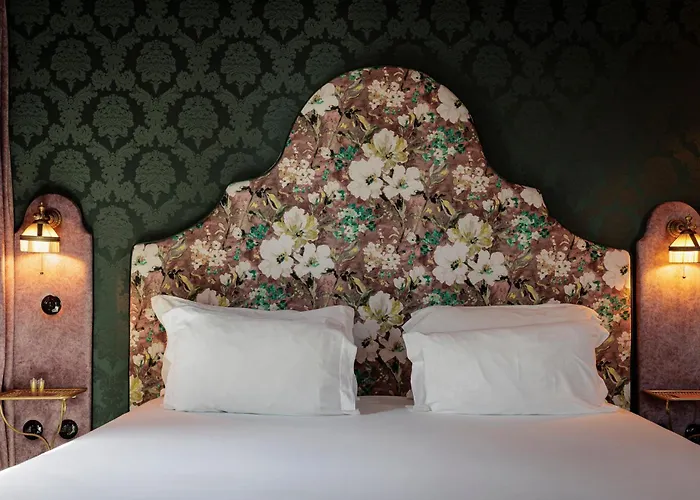 Pensao Amor Madam'S Lodge Lissabon