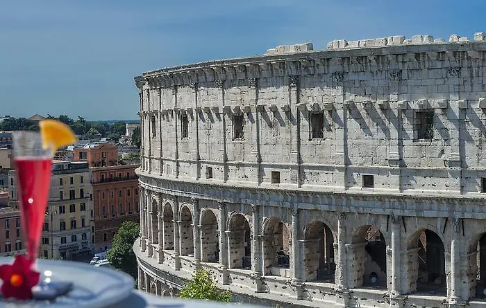 Colosseum Corner Rom