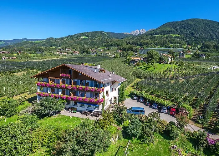 Pension Laurin Schenna