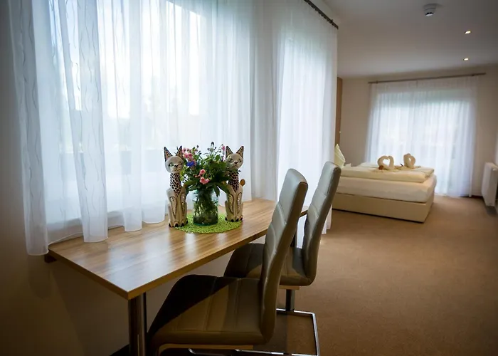 Gästehaus Krappinger/Pizzeria Mamma Mia Ossiach