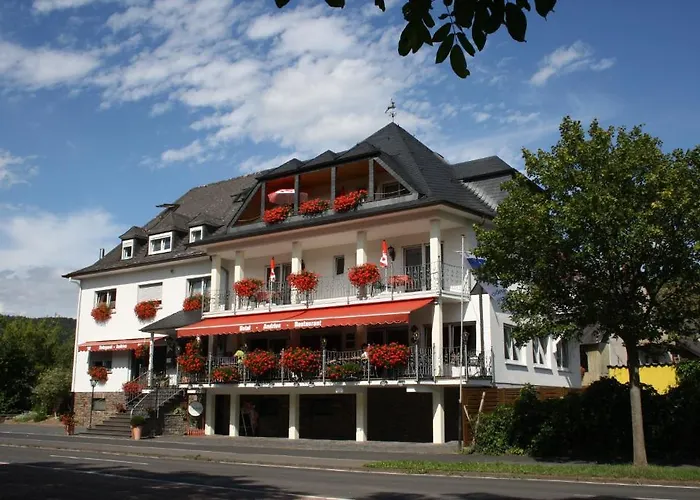 Metzgerei Moselgasthof Andries Mesenich
