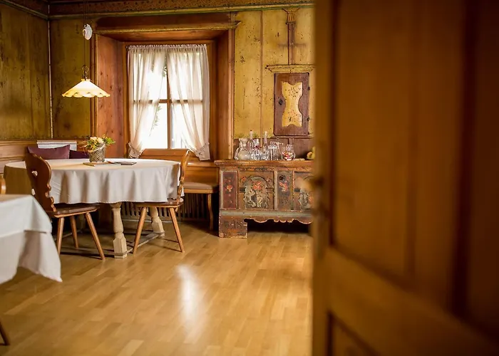 Pension An Der Linde Algund